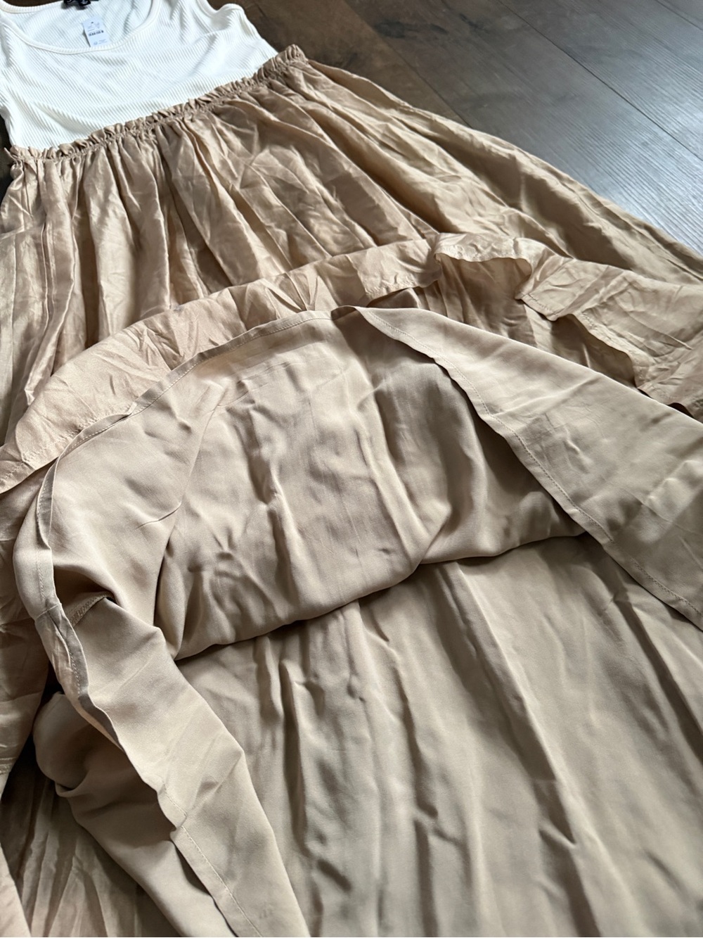 NWT J. Crew Gathered Waist Mixy Dress - Size Medium - Picture 5 of 9